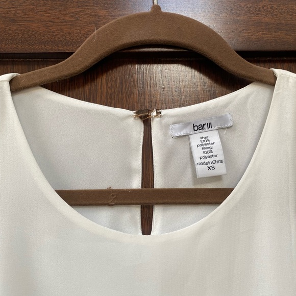 bar III off-white tunic with sheer layer - Picture 5 of 8
